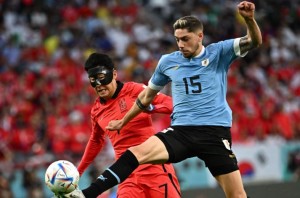 फिफा विश्वकपमा उरुग्वे र दक्षिण कोरियाले गोलरहित बराबरी खेल्दै अंक बाँडे